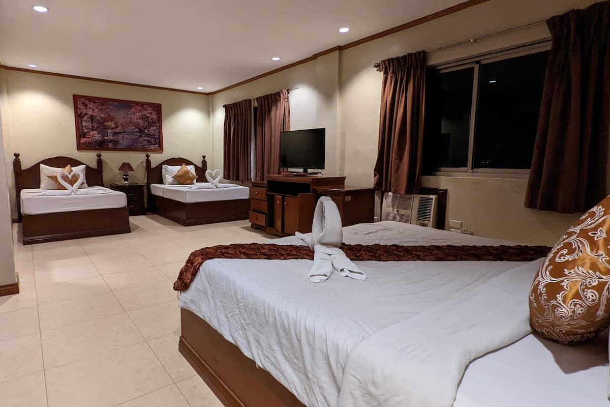 Grand Studio Suite, Multiple Beds
