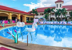 Resort view - Subic Waterfront Resort And Hotel (Olongapo)