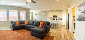 Smart TV, Netflix, books, streaming services