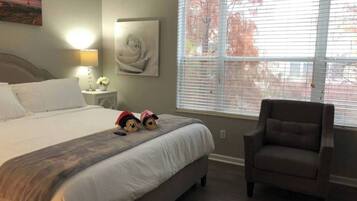 House (3 Bedrooms) | 3 bedrooms, memory-foam beds, iron/ironing board, bed sheets