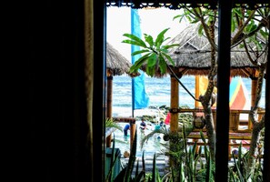 Double Room | 1 bedroom, blackout drapes, free WiFi, bed sheets
