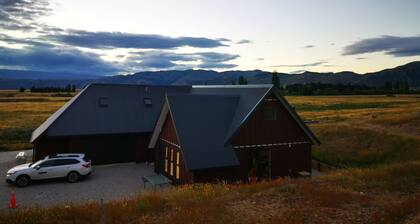 Peaceful countryside stay in Central Otago