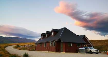 Peaceful countryside stay in Central Otago