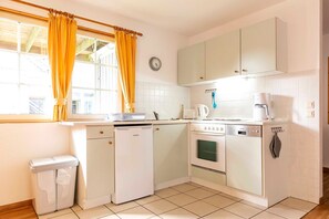 Fridge, oven, dishwasher