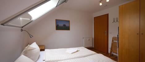 2 bedrooms, WiFi