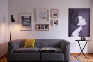 スマートテレビ、書斎 / ワークスペース