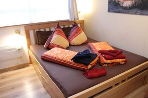 1 bedroom, WiFi, bed sheets - Bungalow - Vacation House Zeeck (Insel Hiddensee)