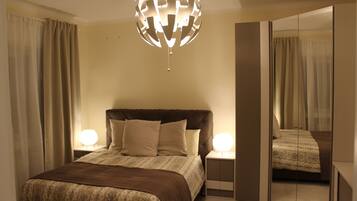 Desk, blackout curtains, iron/ironing board, free WiFi