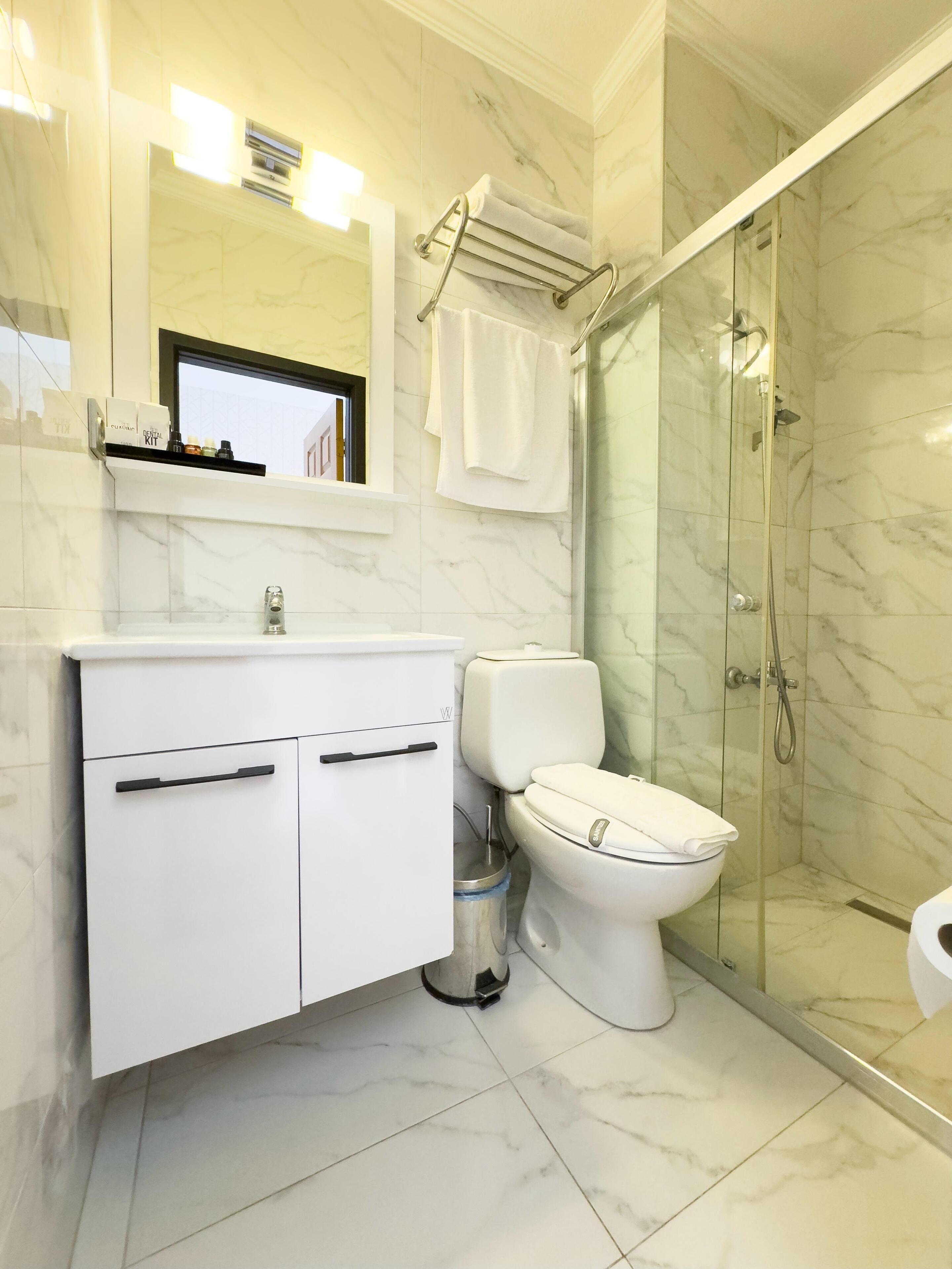 1 bedroom, minibar, free wifi, bed sheets