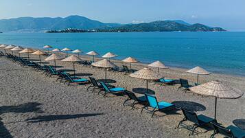 Private beach, sun-loungers, beach umbrellas