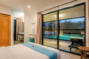 6 bedrooms, in-room safe, iron/ironing board, free WiFi