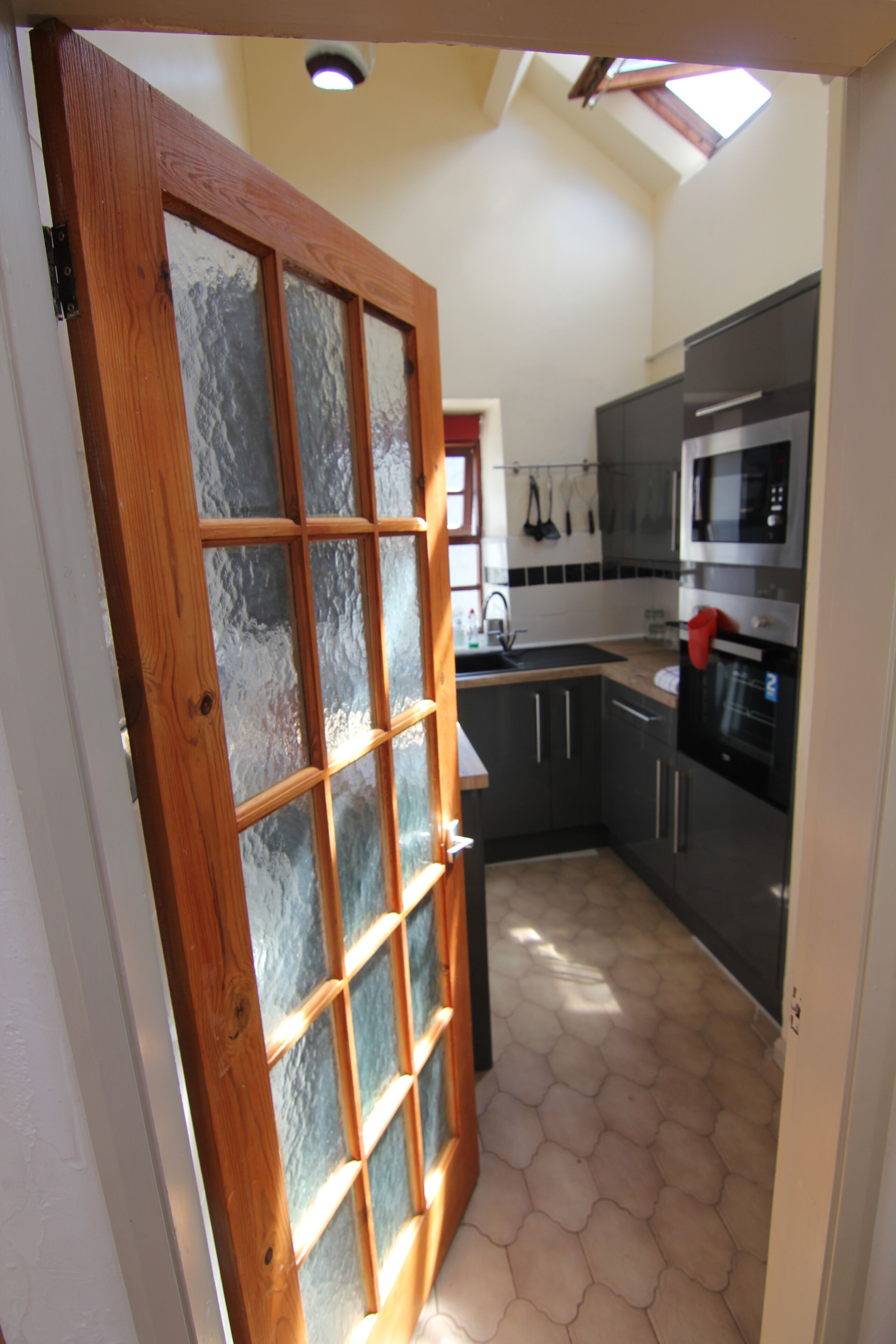 Kühlschrank, Ofen, Herdplatte, Geschirrspüler