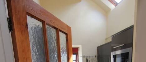 Kühlschrank, Ofen, Herdplatte, Geschirrspüler