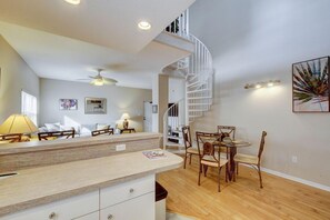 Interior - Sand Isle II G—Spacious Lofted Condo w/ Pool, Beach Access & Walkable Dining (Indian Rocks Beach)