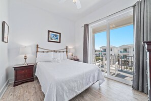 2 chambres, fer et planche à repasser, accès à Internet, literie fournie