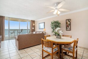 Condo, 1 chambre | Intérieur