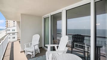 Condo, 3 quartos | Área da propriedade