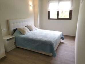 2 chambres, Wi-Fi, draps fournis