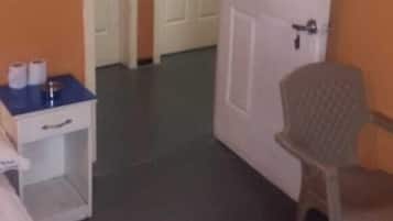 Basic Double Room | In-room safe, blackout drapes, cribs/infant beds, free WiFi