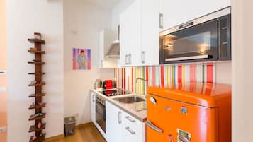 Apartment, 1 Bedroom | Private kitchen