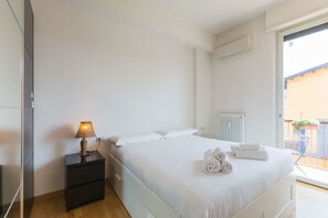 Leilighet, 1 soverom | 1 soverom, blendingsgardiner, strykejern/-brett og wi-fi (inkludert)
