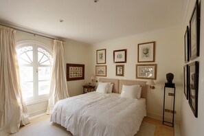 6 Schlafzimmer, Bügeleisen/Bügelbrett, WLAN, Bettwäsche