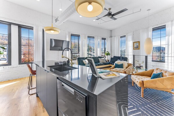 Interior - The Opal at Wanderlust Lofts (Asheville)