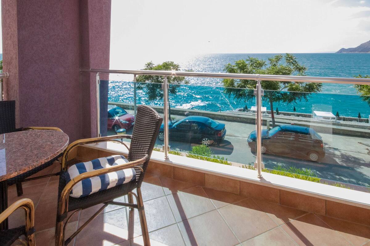 Classic Apartment | Teres/patio