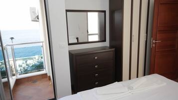 1 bedroom, laptop workspace, soundproofing, iron/ironing board