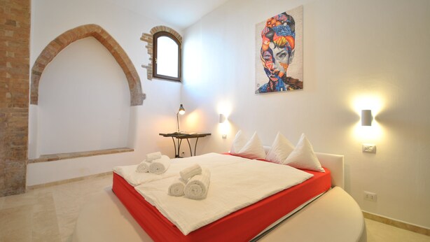 Room - Il Frantoio - Charming Loft in the old town (Radicondoli)