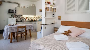 1 slaapkamer, reisbedje, gratis wifi, beddengoed