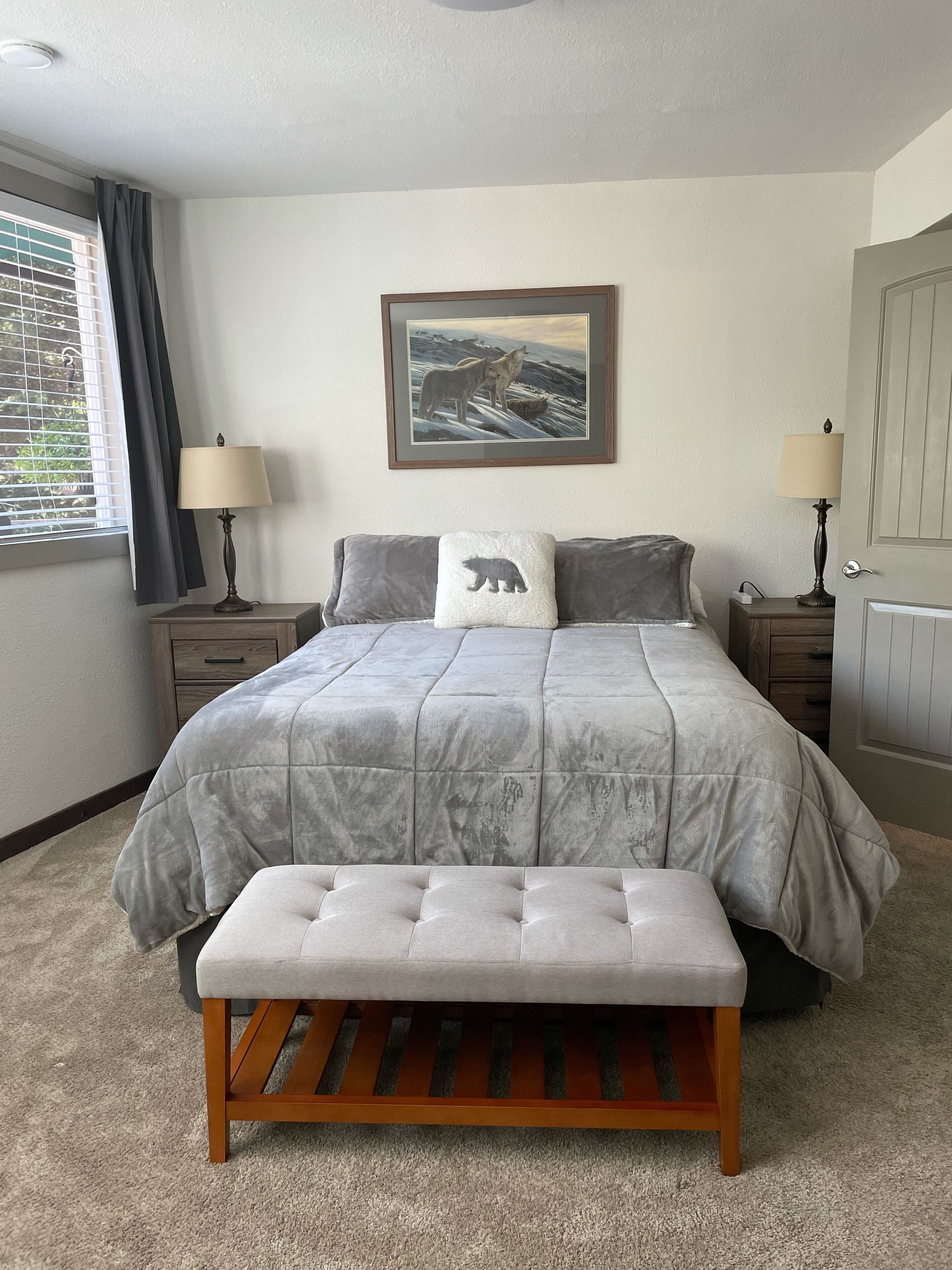 3 bedrooms, iron/ironing board, travel cot, free WiFi