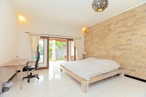 2 Schlafzimmer, Zimmersafe, Bügeleisen/Bügelbrett, Internetzugang