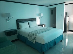 Studio Suite, 1 Queen Bed