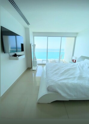 2 makuuhuonetta, silitysrauta/-lauta, Wi-Fi, vuodevaatteet