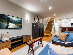 TV, fireplace, DVD player, stereo