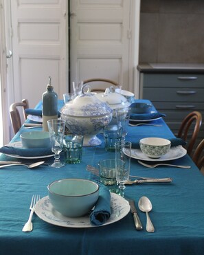 Dining - Les Maisons des Aspras (Correns)