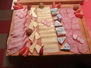 Ókeypis morgunverðarhlaðborð daglega