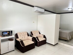 Smart TV de 50 pulgadas con canales digitales y televisión 