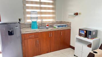 Mini-fridge, microwave, coffee/tea maker, rice cooker