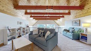 Smart TV, fireplace, video games, DVD player