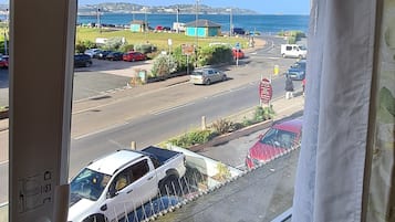 Comfort Double room with a Sea view | 2 bedrooms, hypo-allergenic bedding, pillow-top beds, desk