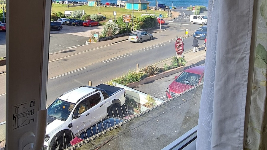 Torland Seafront Hotel