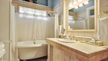 Bañera de hidromasaje privada