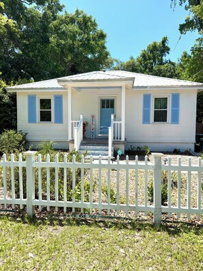 Exterior - Sea Turtle Cottage 🐢 Pet-Friendly + Walk to Beach + Fenced Yard (Gulfport)