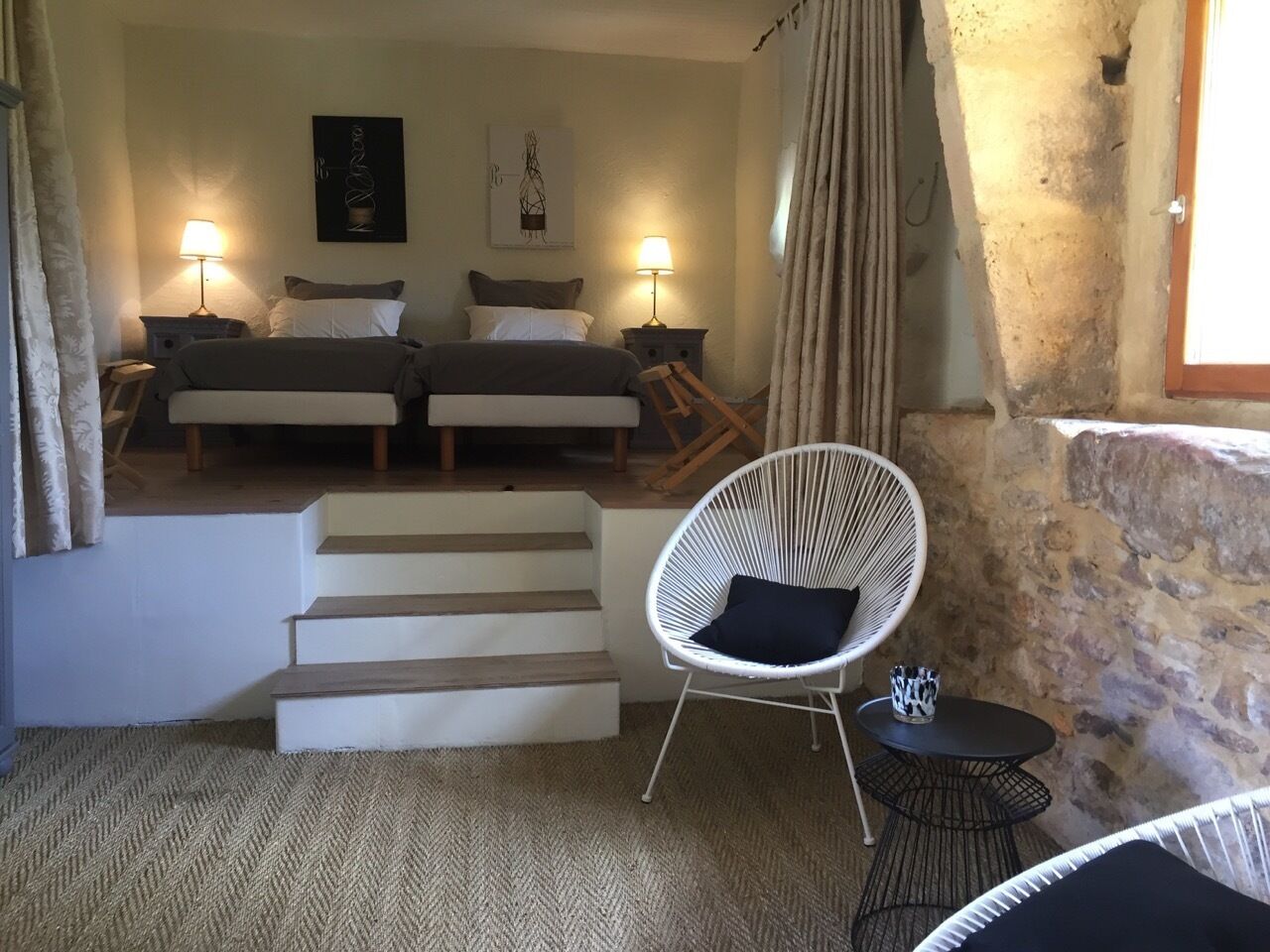 4 bedrooms, iron/ironing board, travel cot, free WiFi