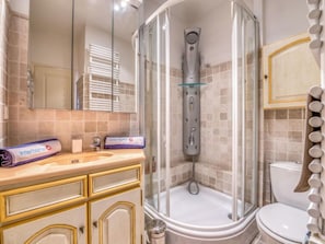 Towels - Boulevard Louis Blanc by Interhome (Saint-Tropez)