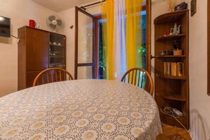 Dining - Holiday flat with air conditioning and terrace (Crikvenica)