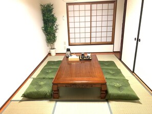 Interior - Yi Huai Xuan (Higashi-osaka)