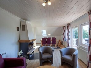 Taulutelevisio, takka